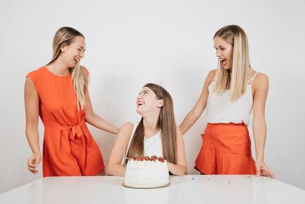 Милую подружку поздравляю с днем рождения